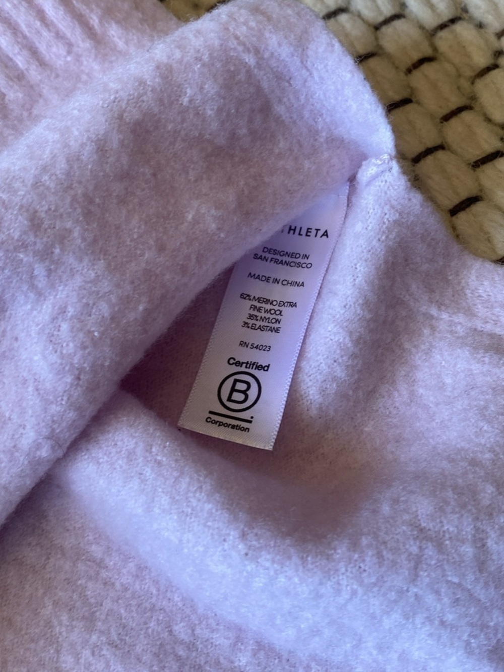 Athleta Lilac Transit Turtleneck Pullover Wool Blend Sweater Size Medium - Picture 3 of 4